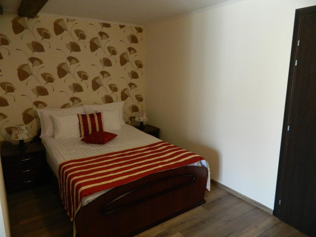 Schassburger Tor Hotel Sighişoara Kamer foto